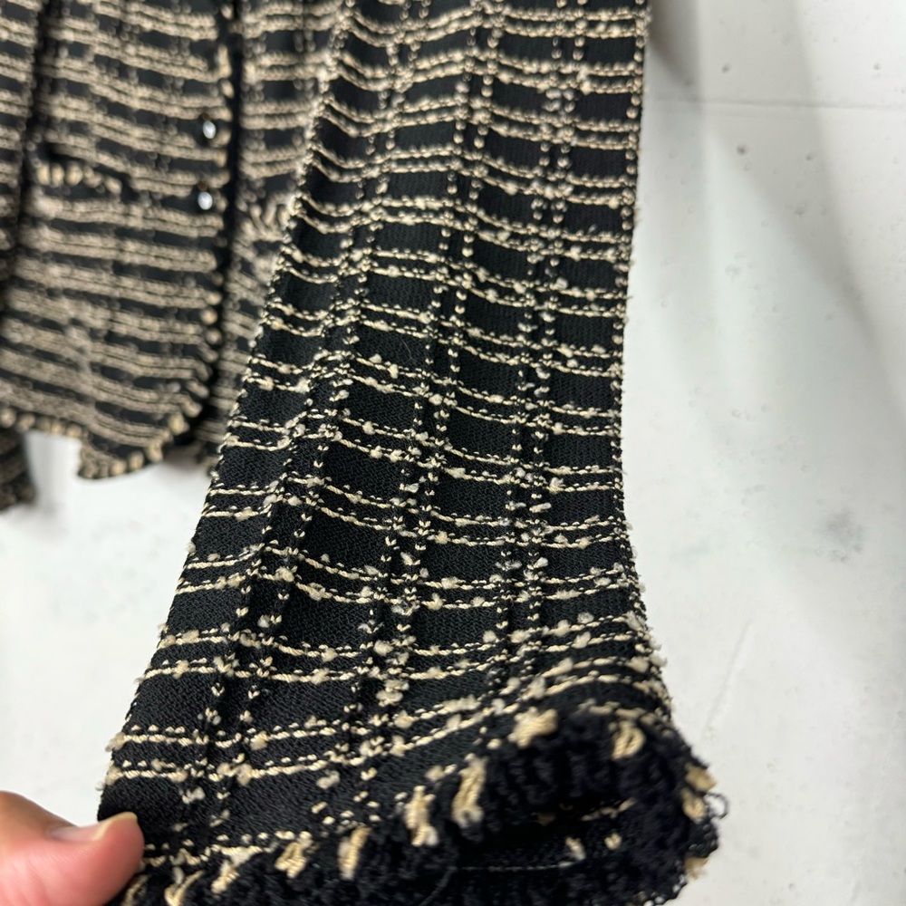 St John Boucle Tweed Knit Notch Lapel Button Front Blazer Jacket Buttons 8 - Picture 9 of 12